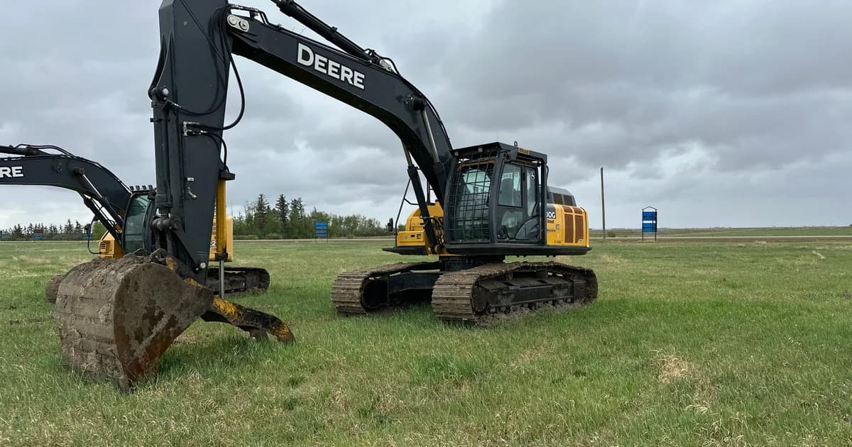 John Deere 300G crawler excavator — a typical Canadian financing file